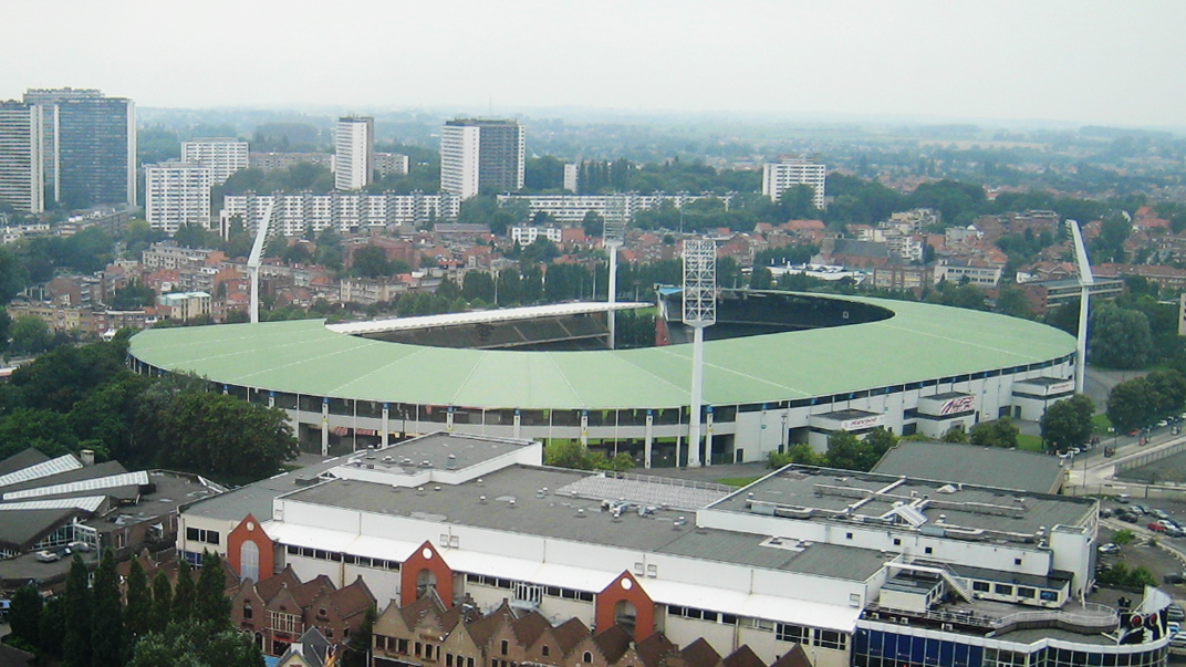 Pelouse et tribunes du Stade Roi Baudouin à Bruxelles